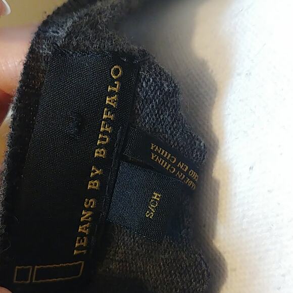 i Jeans by Buffalo Lightweight Embellished L/S Top - Picture 5 of 6